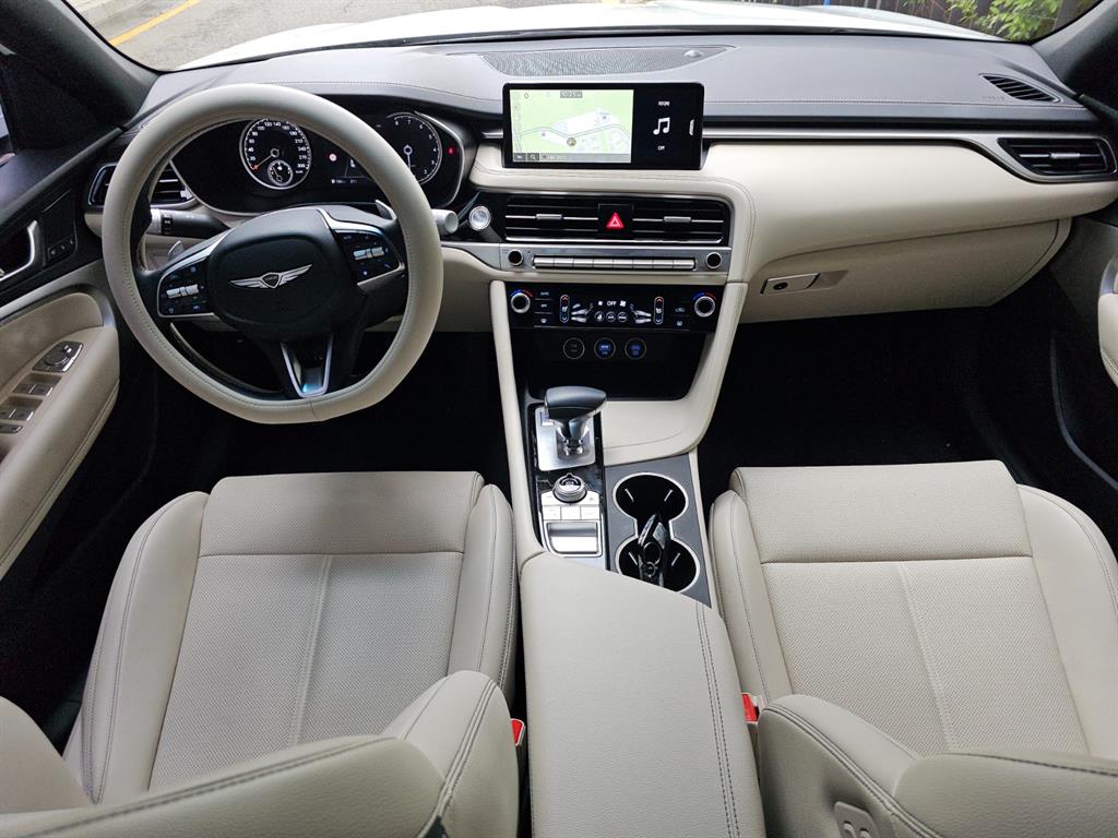 Genesis G70 2024 Blanco - Importación desde Corea - HF Imports Iquique - Foto 14