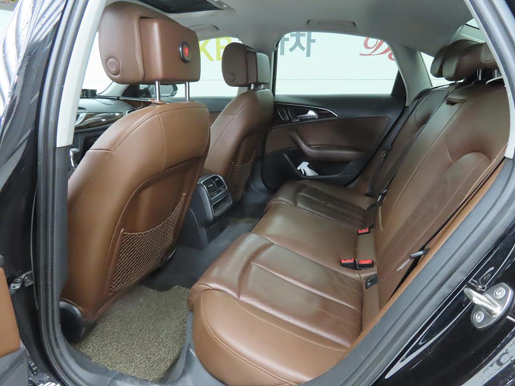 Audi A6 - Vista 6