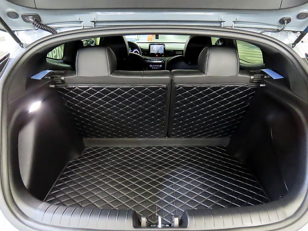 HYUNDAI Veloster 2019 Gris - Importación desde Corea - HF Imports Iquique - Foto 18