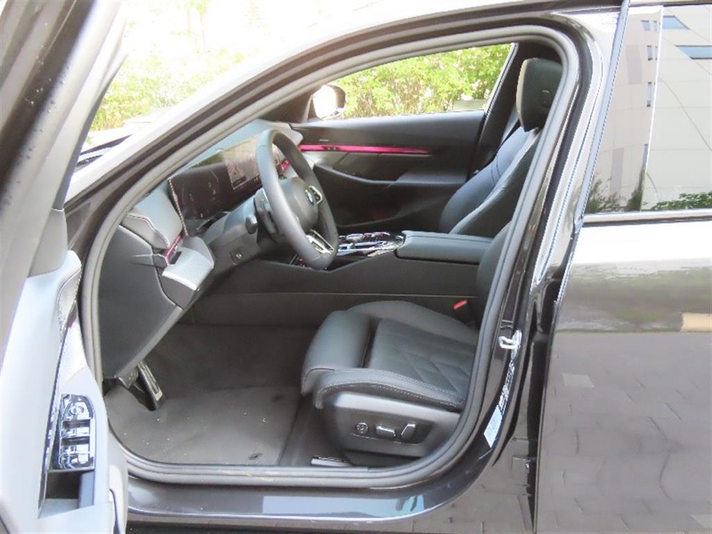 BMW 5 Series 2025 - Importación desde Corea - HF Imports Iquique - Foto 13