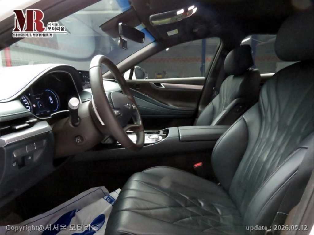 Genesis G80 - Vista 5