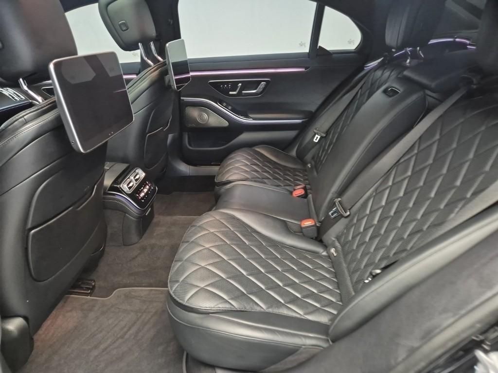 Mercedes Benz S Class - Vista 12