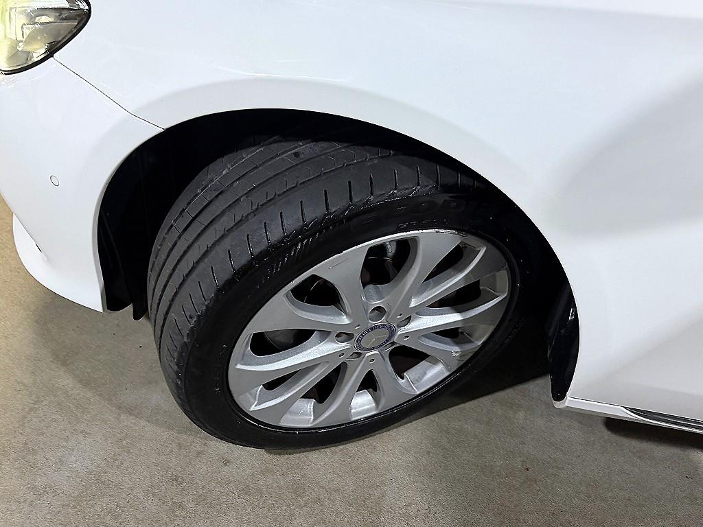 Mercedes Benz E class 2017 Blanco - Importación desde Corea - HF Imports Iquique - Foto 20