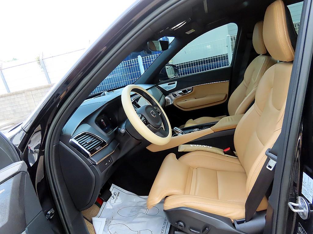 Volvo XC90 - Vista 5