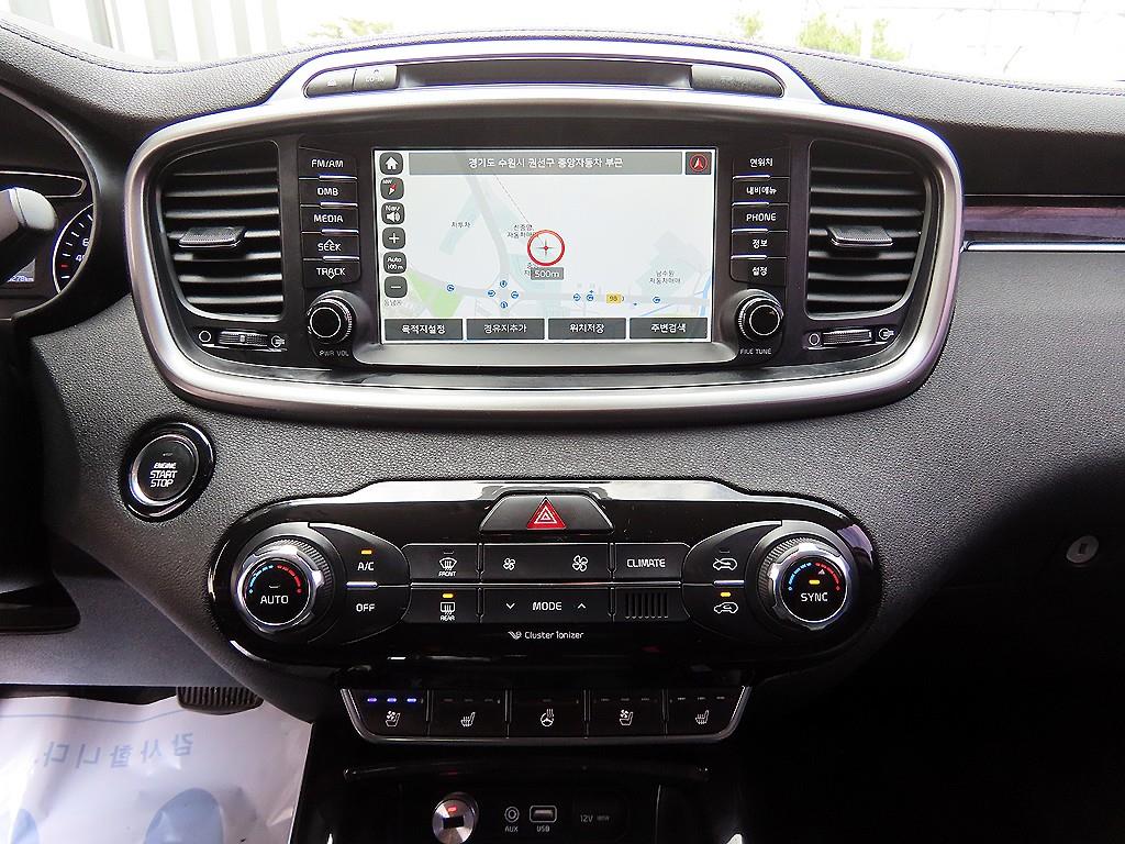 KIA Sorento - Vista 12