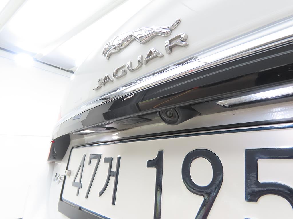 Jaguar XF 2015 Blanco - Importación desde Corea - HF Imports Iquique - Foto 14