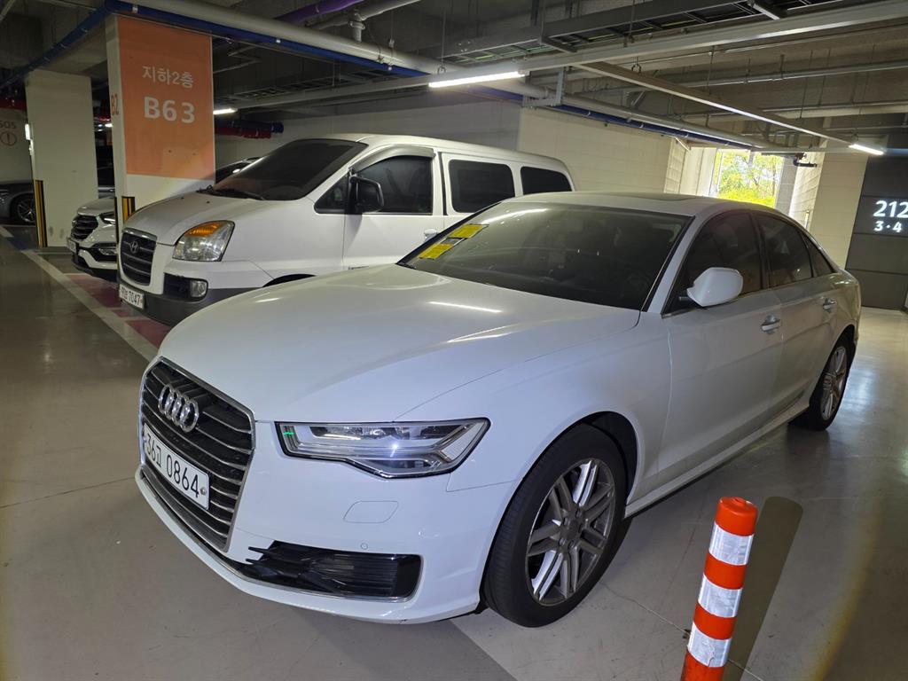 Audi A6 - Vista 4