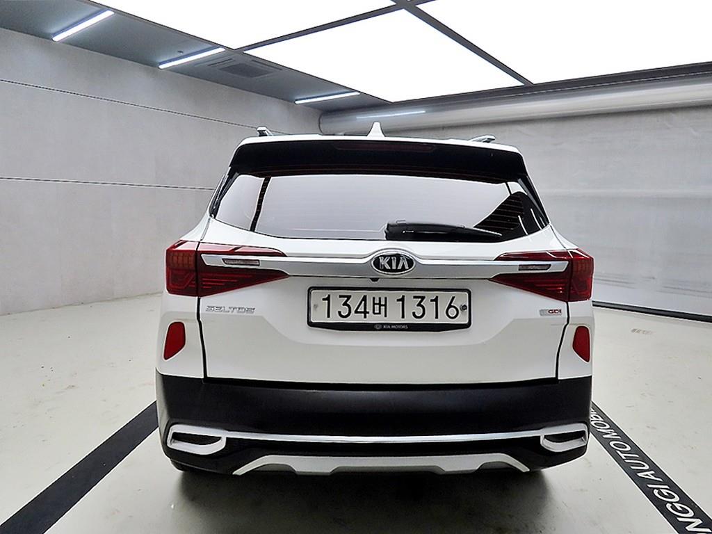 KIA Seltos - Vista 3