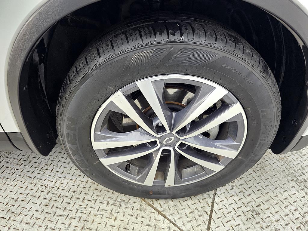 SAMSUNG QM6 2017 Blanco - Importación desde Corea - HF Imports Iquique - Foto 20