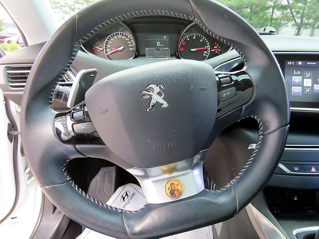 Peugeot 308 - Vista 8