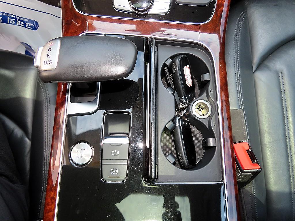 Audi A8 - Vista 10