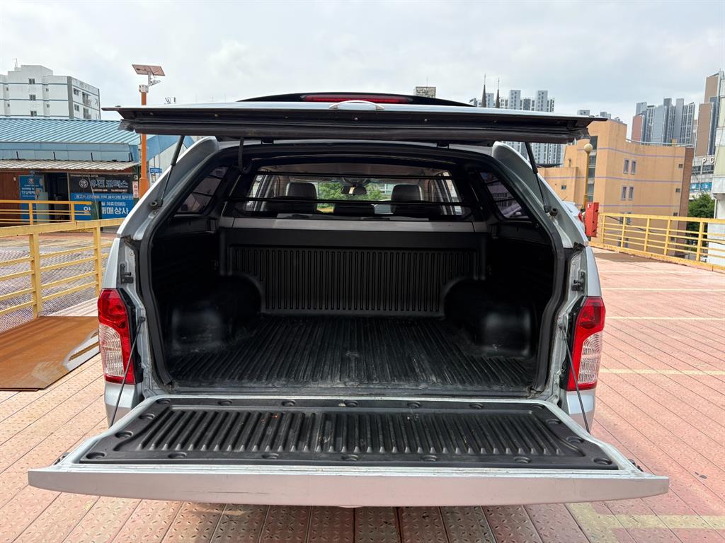 Ssangyong Korando 2018 Plateado - Importación desde Corea - HF Imports Iquique - Foto 19