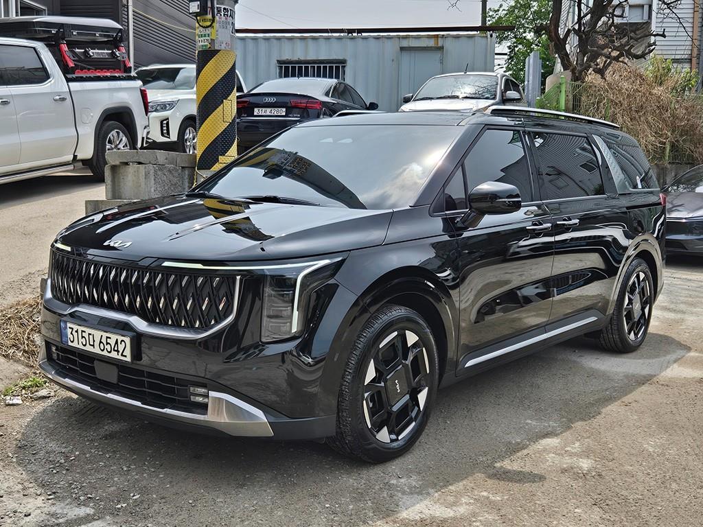 KIA Carnival - Vista 2