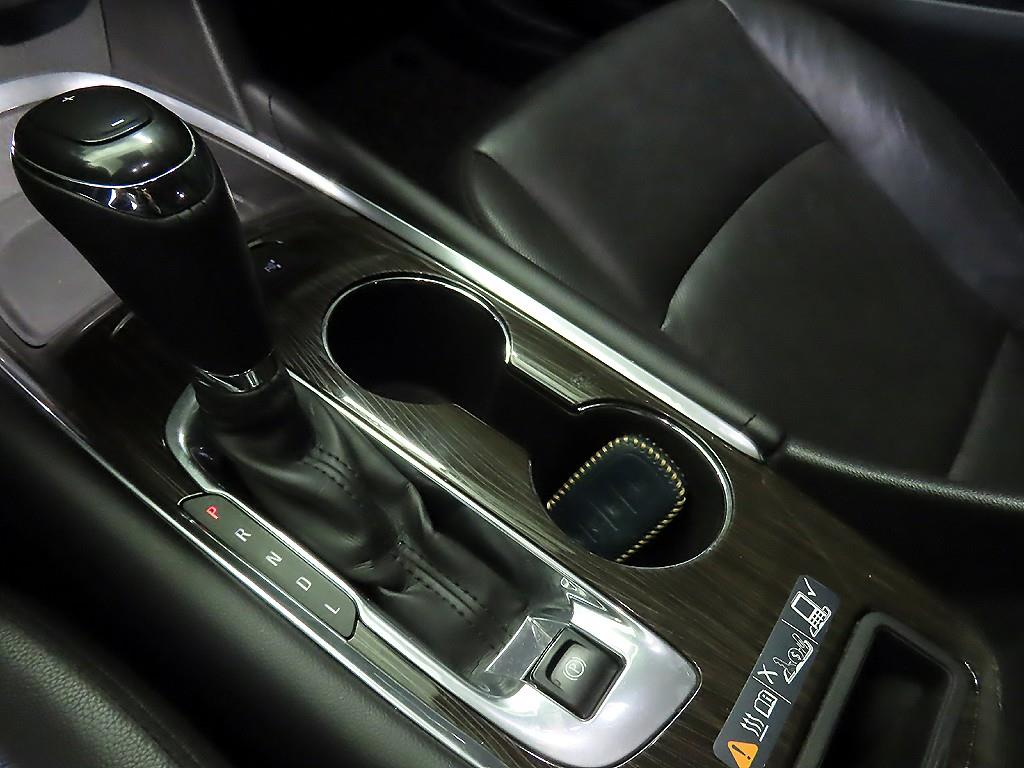 Chevrolet Malibu - Vista 12