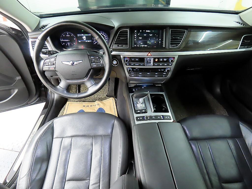 Genesis G80 - Vista 7