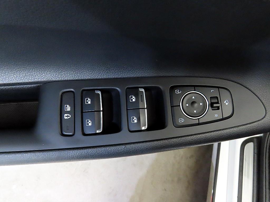 HYUNDAI Grandeur 2022 Blanco - Importación desde Corea - HF Imports Iquique - Foto 13