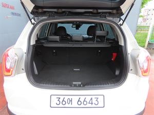 Ssangyong Tivoli - Vista 10