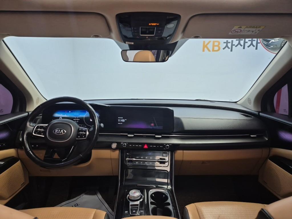 KIA Carnival - Vista 6
