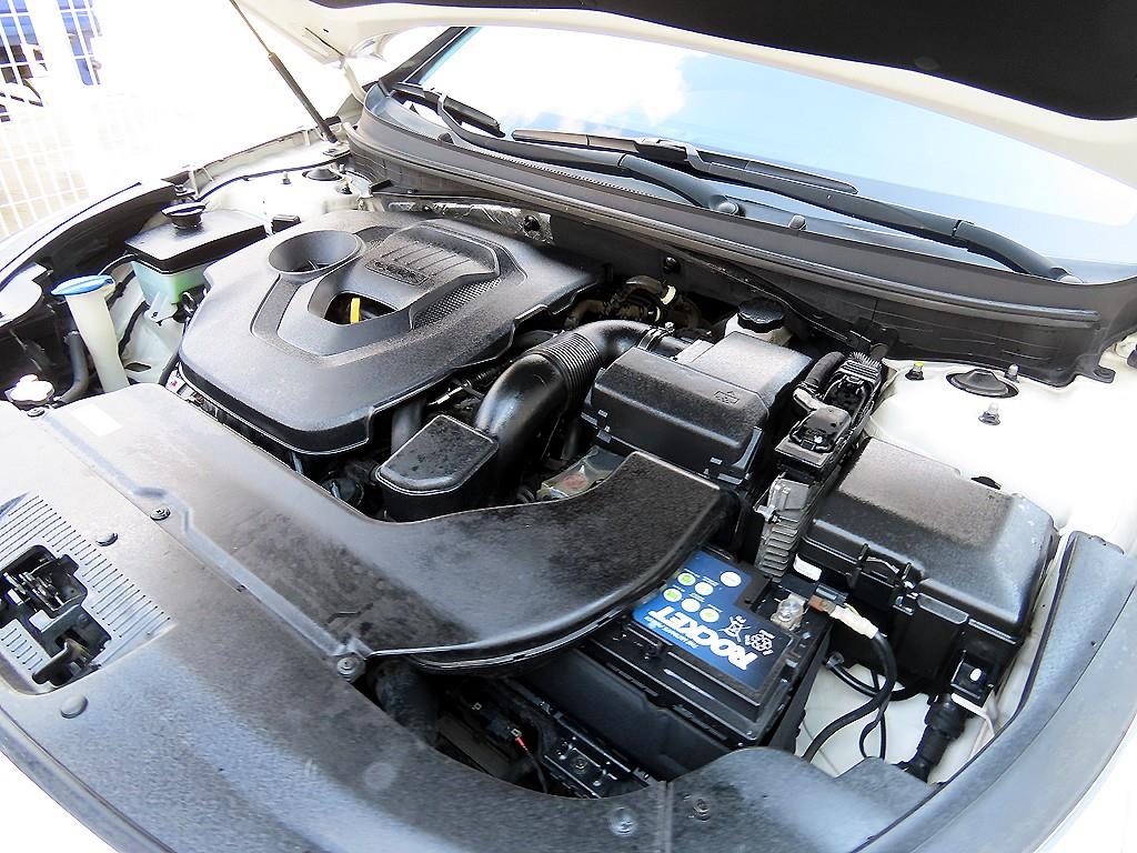 HYUNDAI Sonata 2015 Blanco - Importación desde Corea - HF Imports Iquique - Foto 19