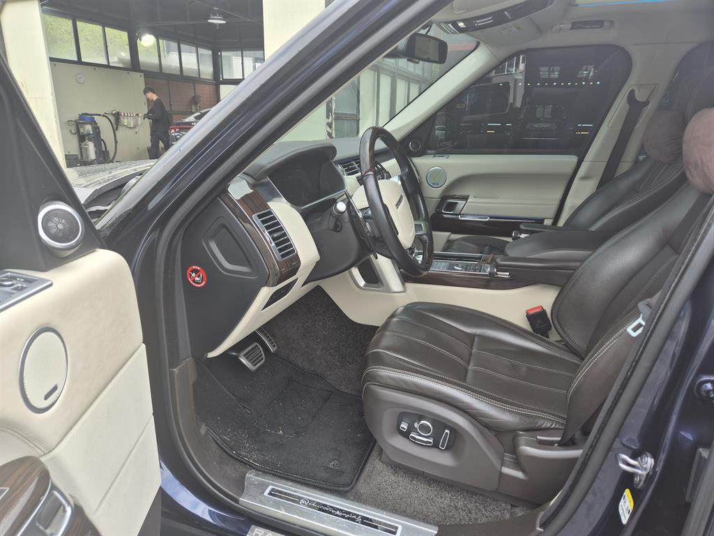Land Rover Range Rover - Vista 5