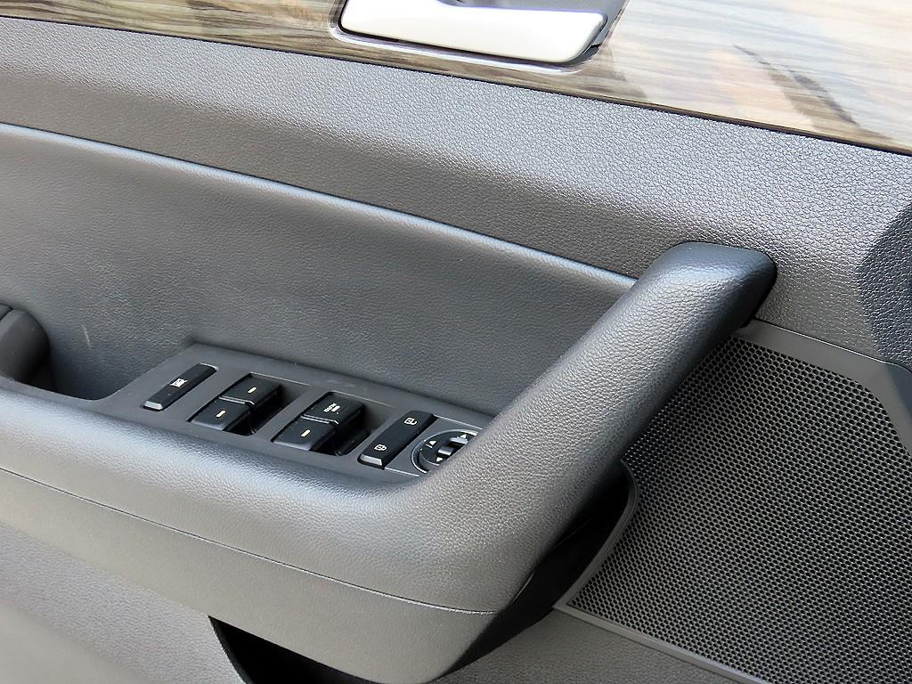 HYUNDAI Sonata - Vista 11
