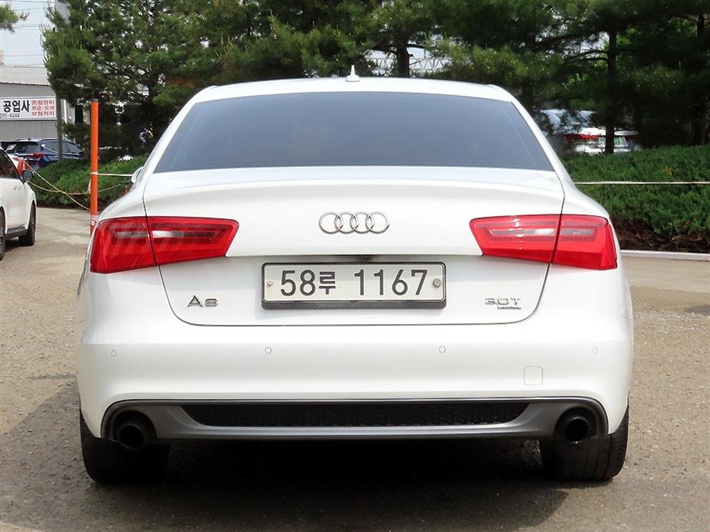 Audi A6 - Vista 4