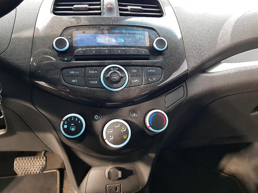 Chevrolet Spark - Vista 12
