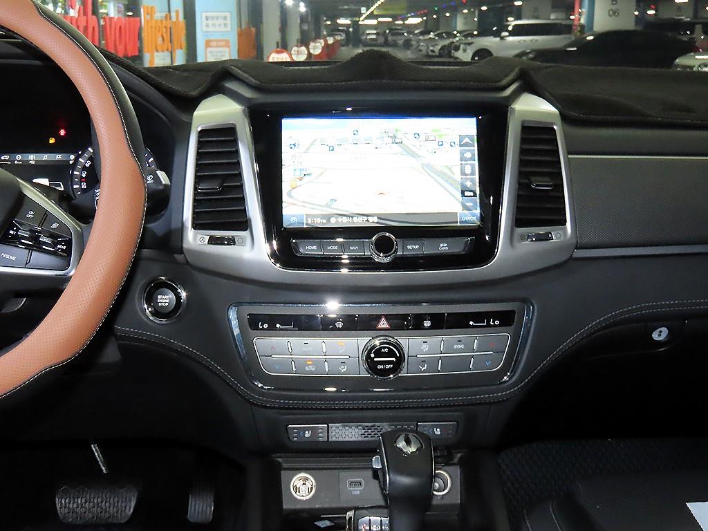 Ssangyong Rexton - Vista 11