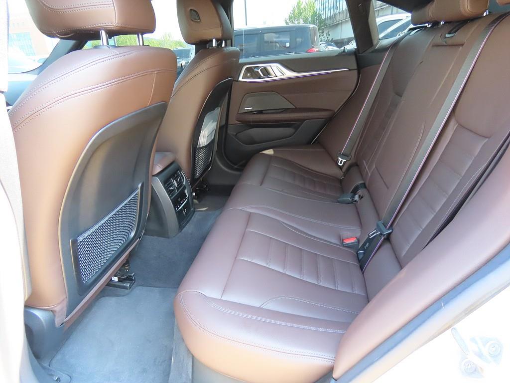 BMW 4 Series - Vista 9