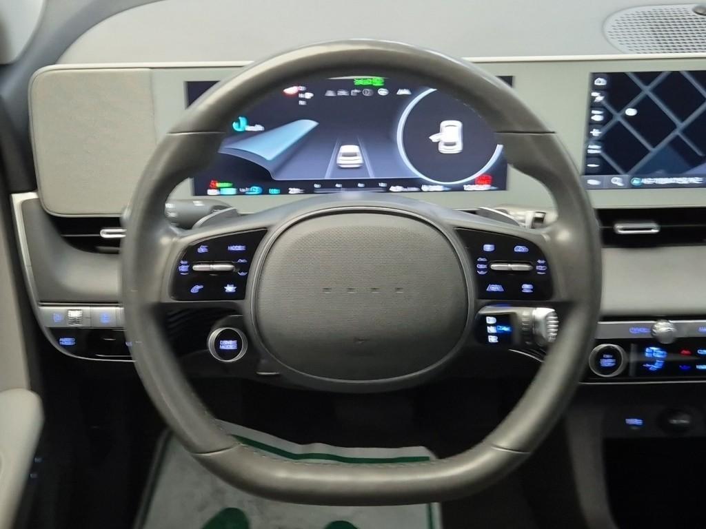 HYUNDAI Ioniq 5 - Vista 9