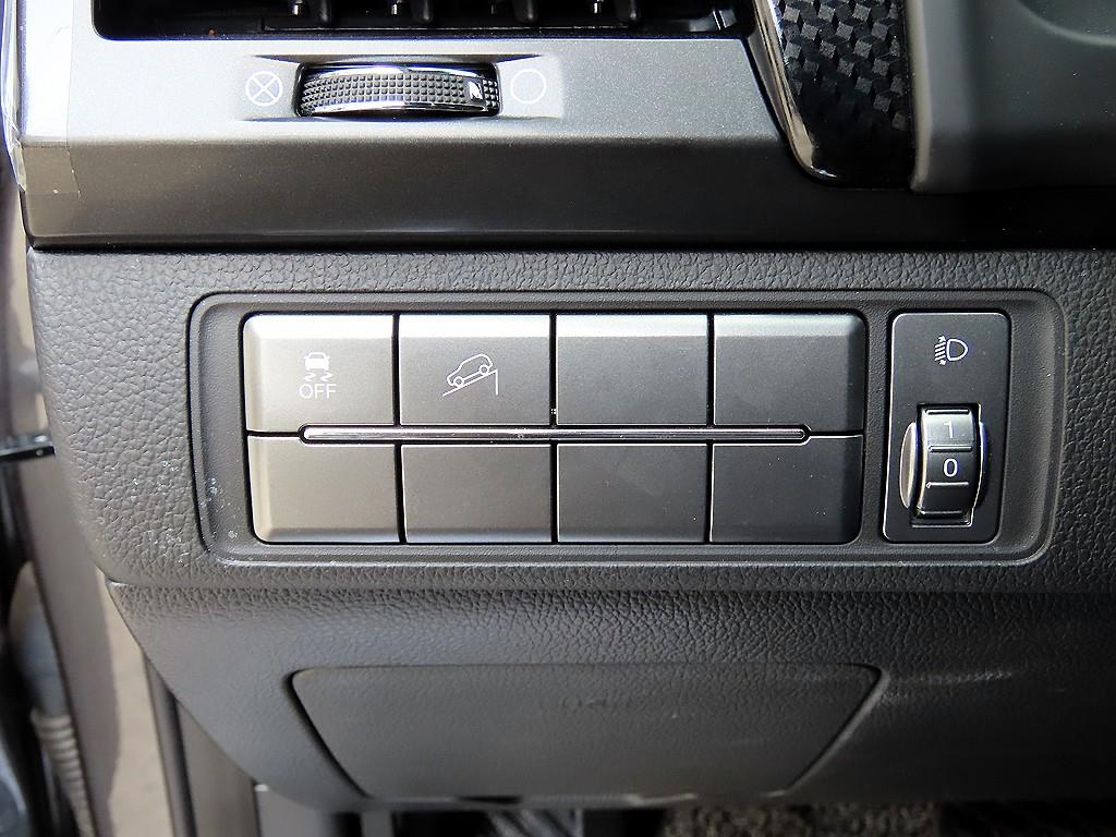 Ssangyong Rexton - Vista 12