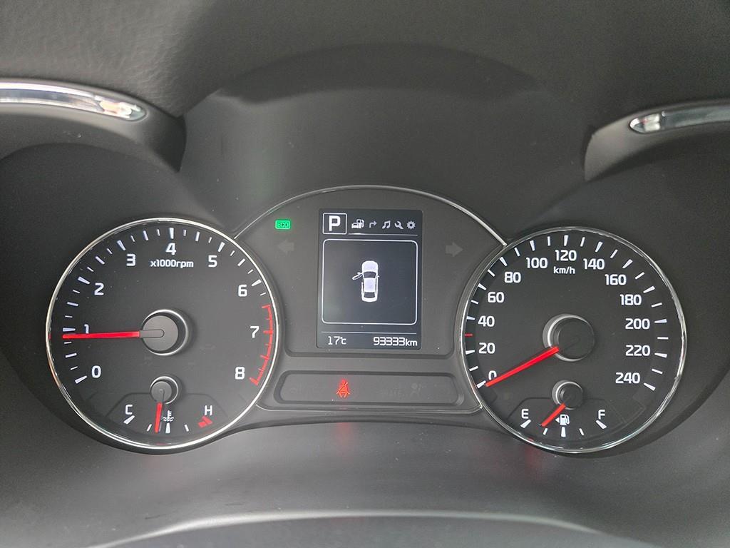 KIA K3 - Vista 8
