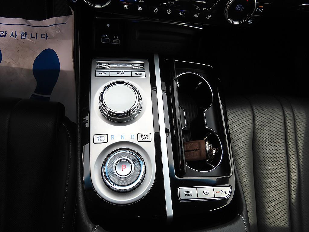 Genesis G80 - Vista 11