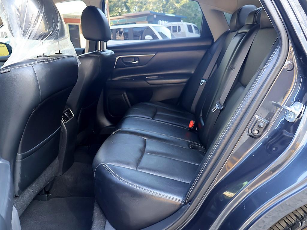 Nissan Altima 2018 Azul - Importación desde Corea - HF Imports Iquique - Foto 12
