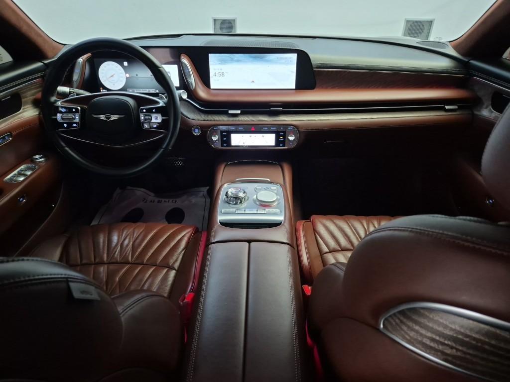 Genesis G90 - Vista 7