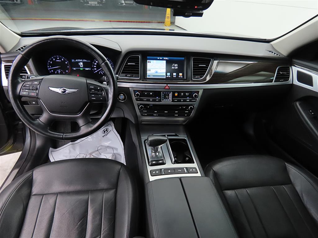 Genesis G80 - Vista 7