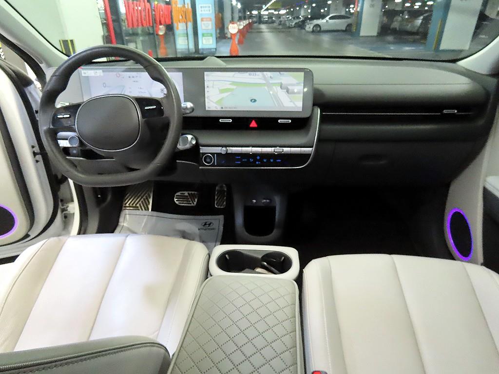 HYUNDAI Ioniq 5 - Vista 10