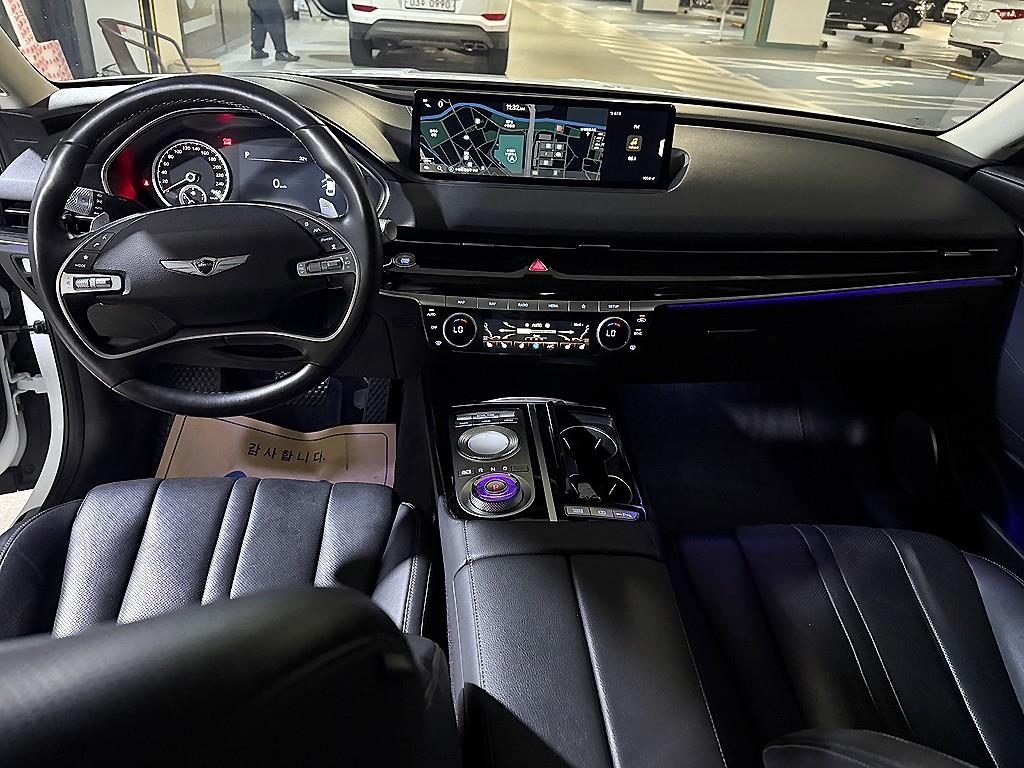 Genesis G80 - Vista 6