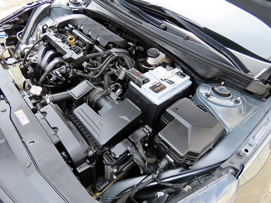 HYUNDAI Avante 2021 Gris - Importación desde Corea - HF Imports Iquique - Foto 15