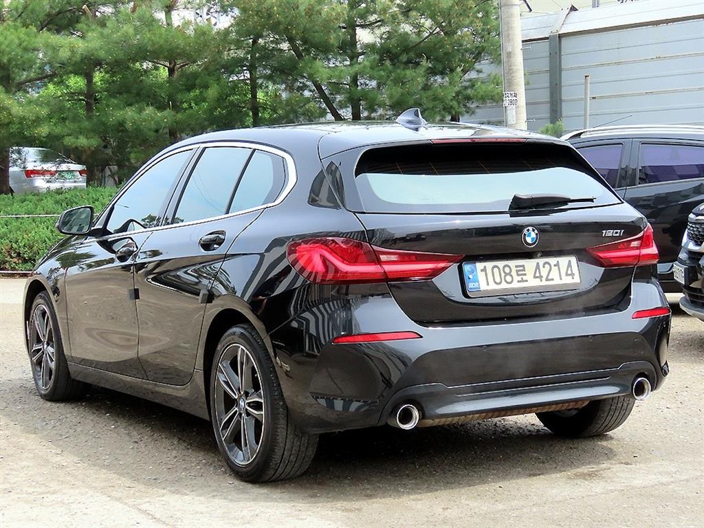 BMW 1 series - Vista 3