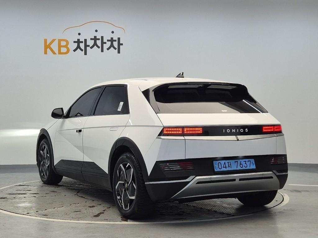 HYUNDAI Ioniq 5 - Vista 2