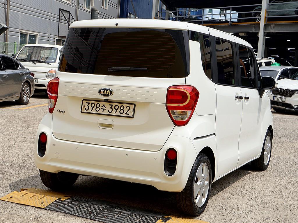 KIA Ray - Vista 7