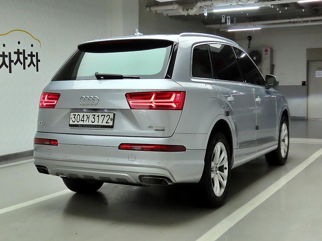 Audi Q7 - Vista 4