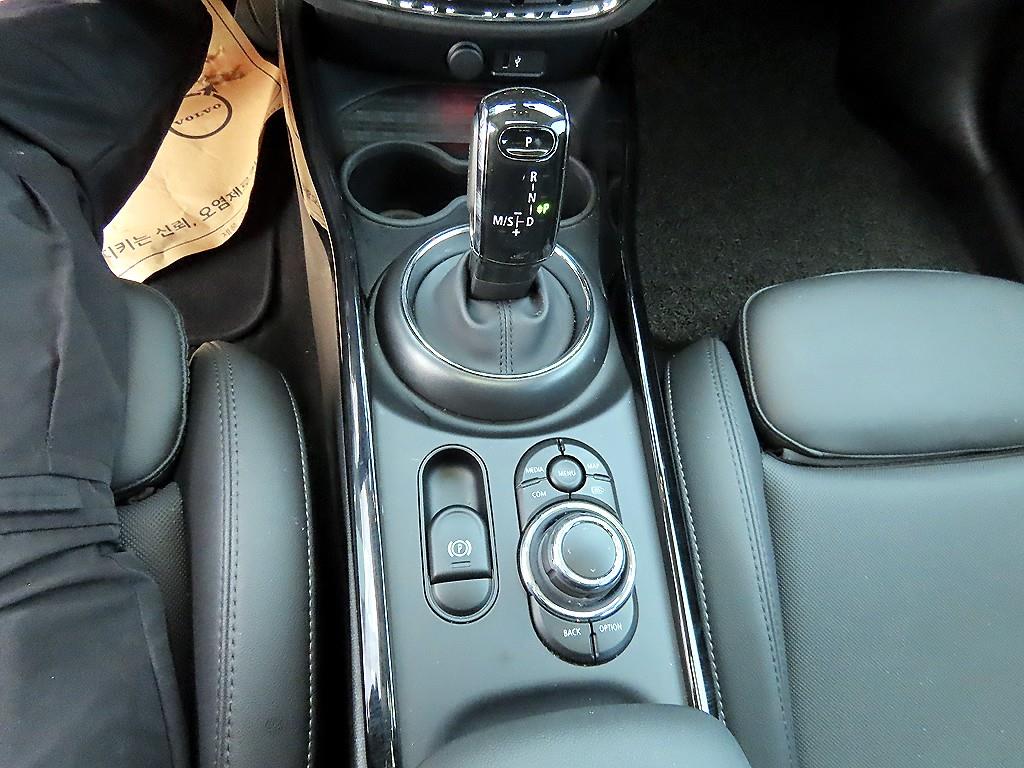 Mini Clubman - Vista 10
