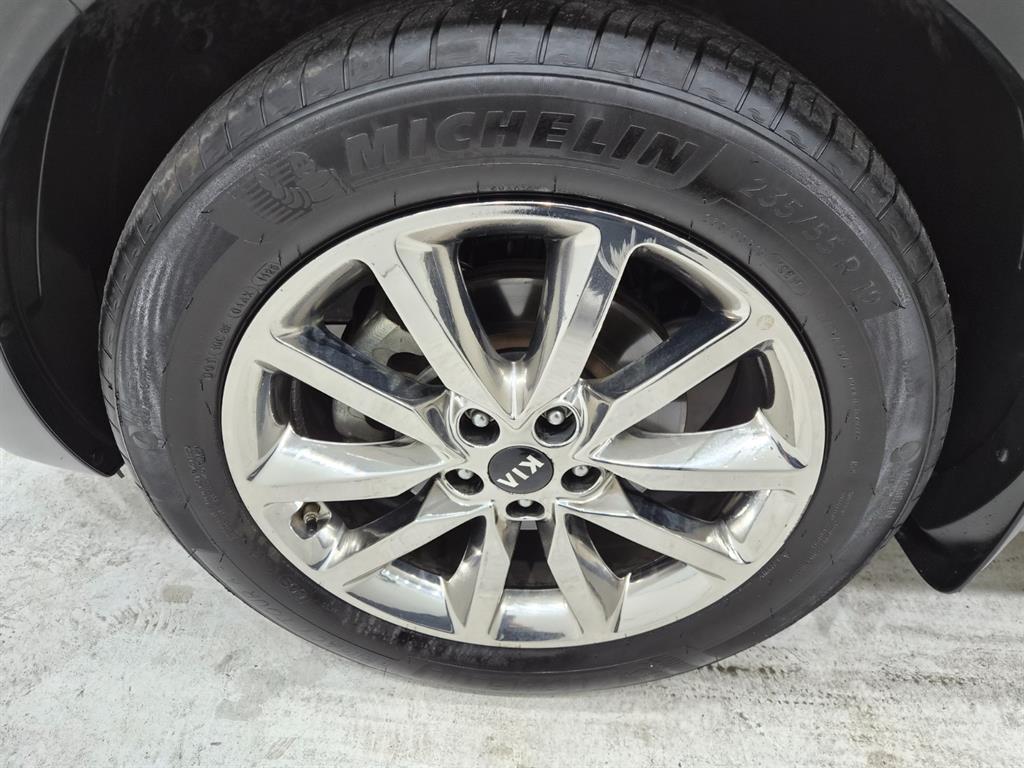 KIA Sorento 2017 Gris - Importación desde Corea - HF Imports Iquique - Foto 18