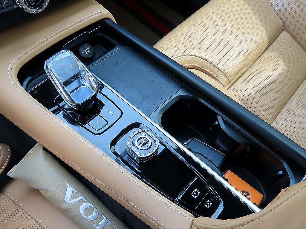 Volvo XC90 - Vista 11
