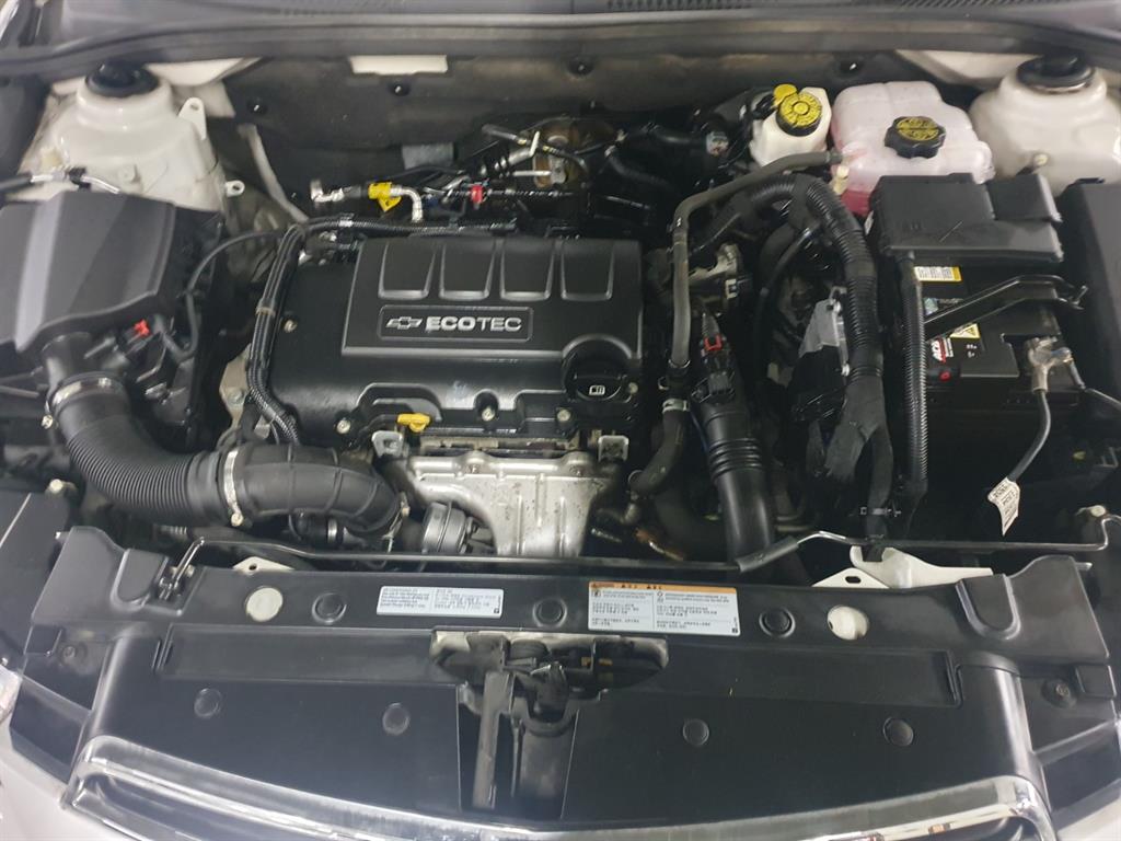 Chevrolet Cruise - Vista 9