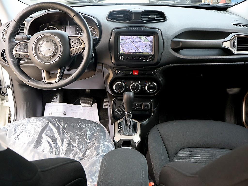 Jeep Renegade - Vista 9