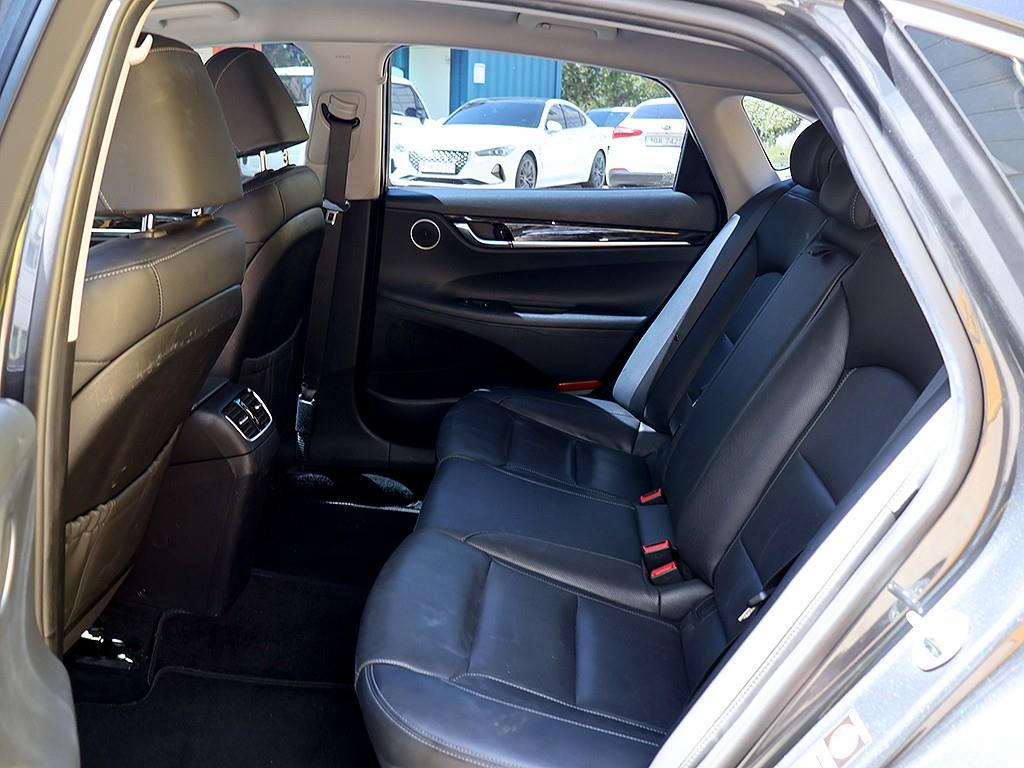 HYUNDAI Grandeur 2018 Gris - Importación desde Corea - HF Imports Iquique - Foto 13