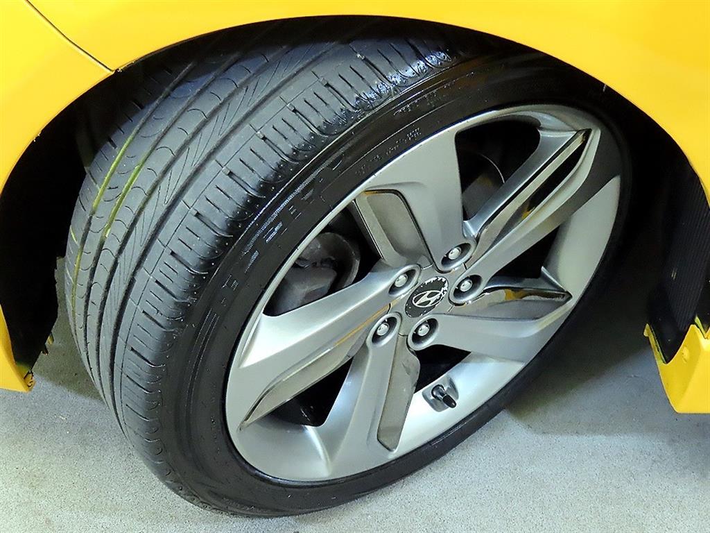 HYUNDAI Veloster 2013 Amarillo - Importación desde Corea - HF Imports Iquique - Foto 20